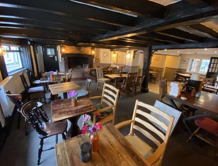 Inside The Chequers Inn, Aylesford. Photo: Savills