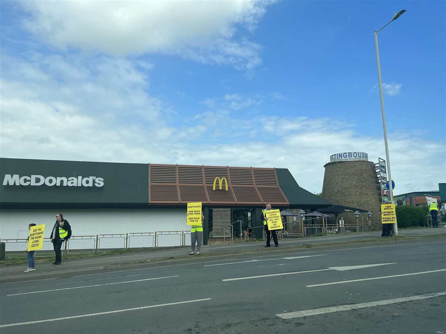 Protestors in Mill Way, Sittingbourne