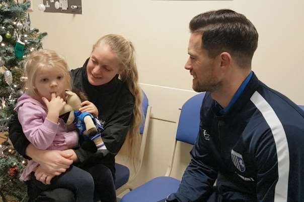 Stuart Nelson visiting a patient