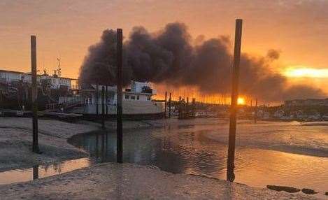 Hoo Marina fire. Picture: Carmen Aurora