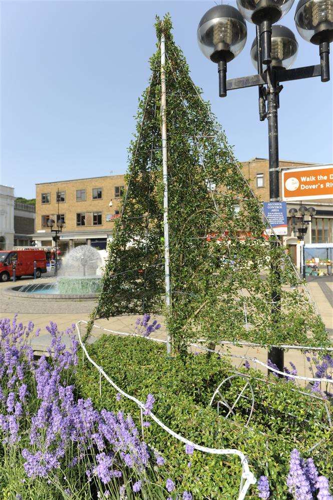 Topiary ship in Dover's Market Square.