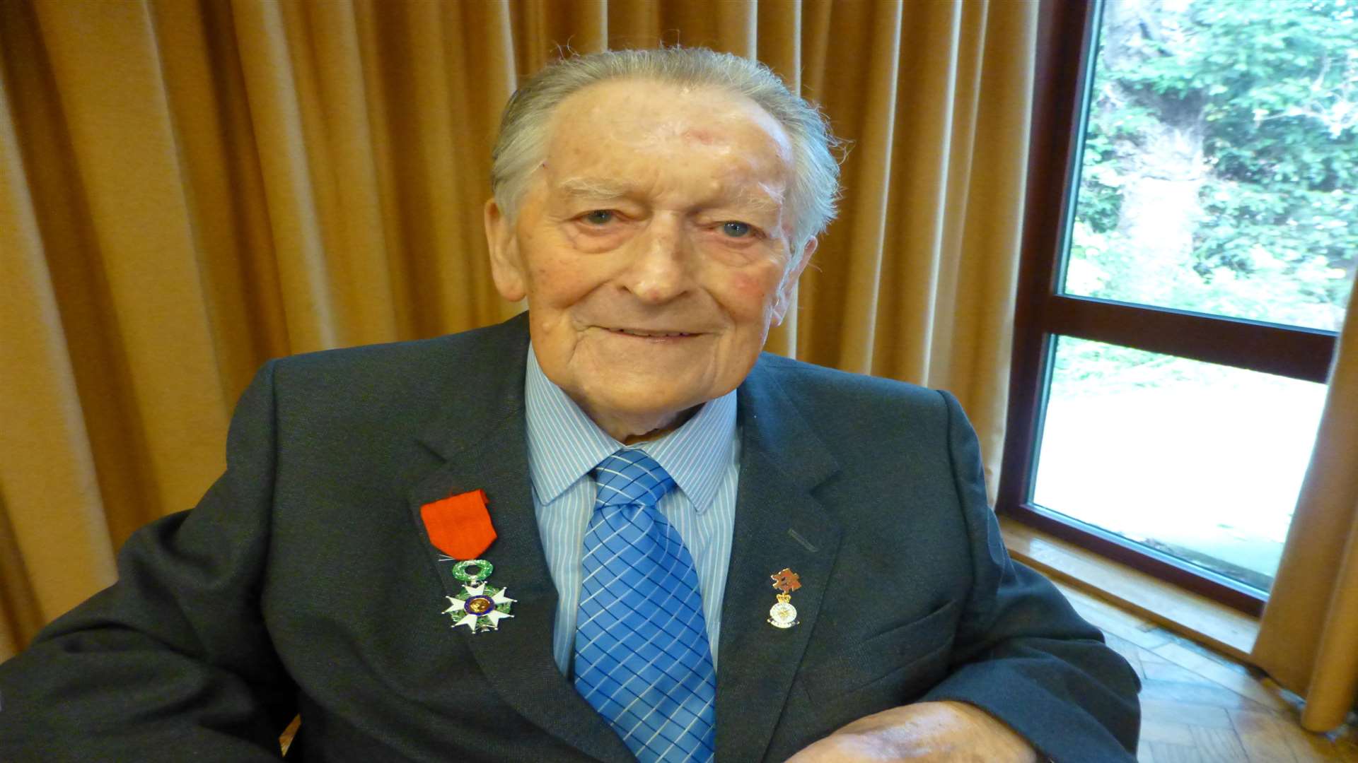 Stanley Bond and the Insignia of Chevalier de la Legion d'honneur.