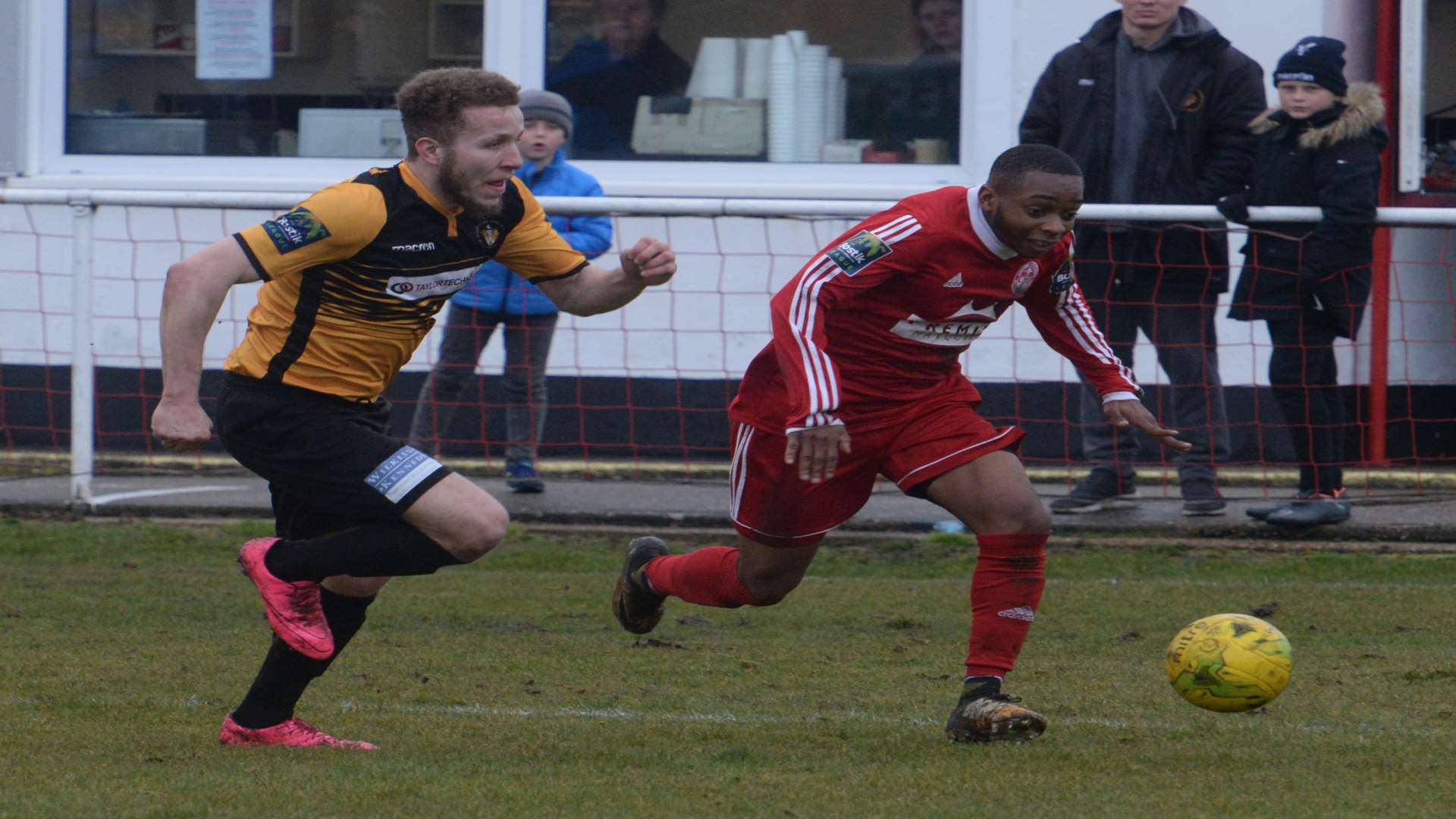 Hythe stretch the Cray defence during their 2-1 win at Reachfields Picture: Chris Davey