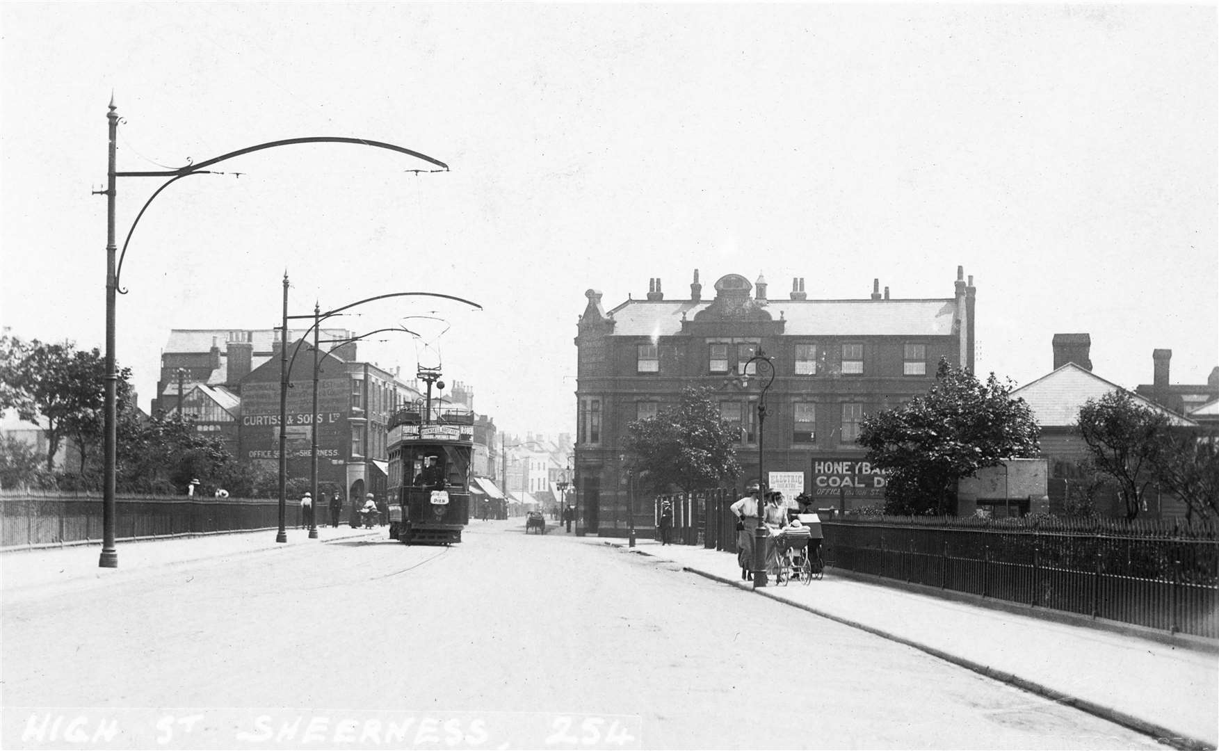 The open-top trams seated 49 passengers. Picture: Martin and Rosemary Hawkins on behalf of the Blue Town Heritage Centre