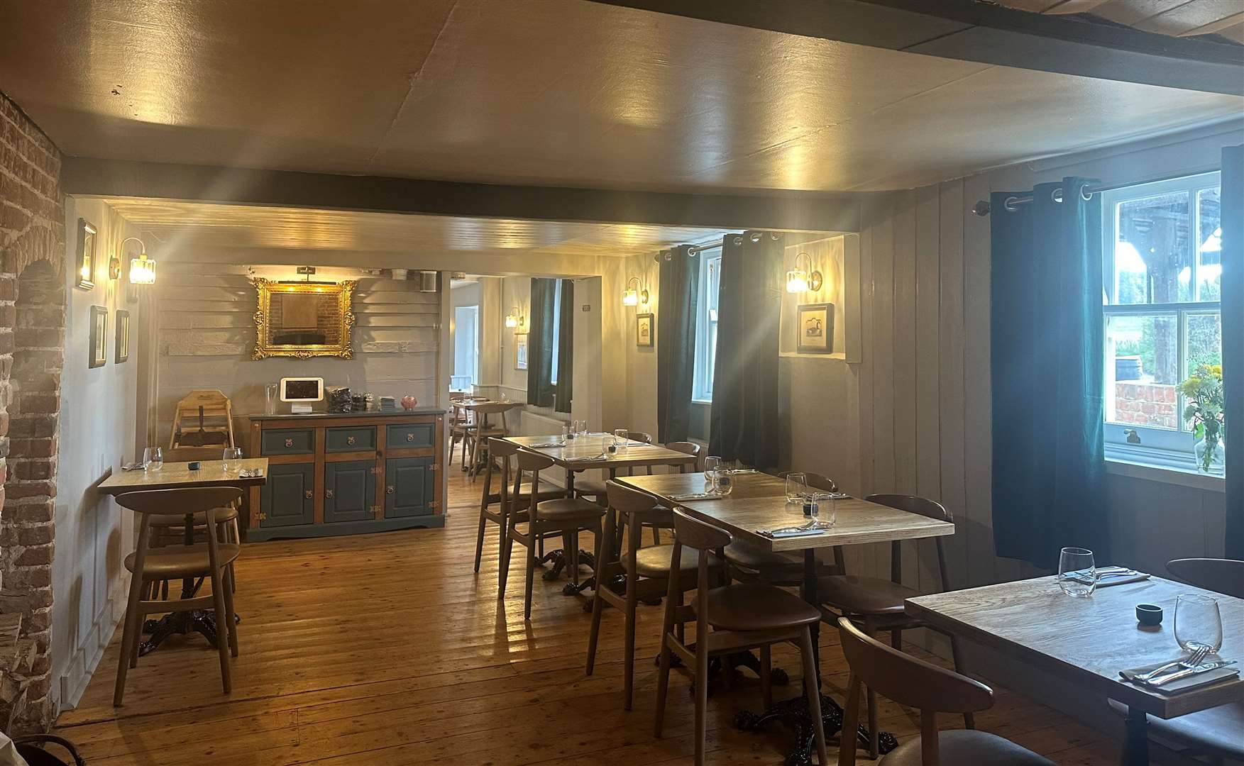 The menu at The Duck in Pett Bottom features pub classics as well as more formal dishes