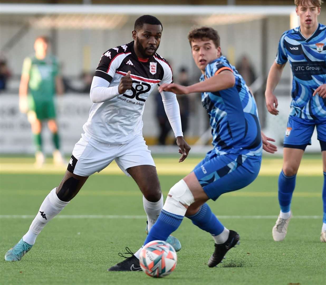 Faversham frontman Warren Mfula on the move against Lordswood. Picture: Ian Scammell