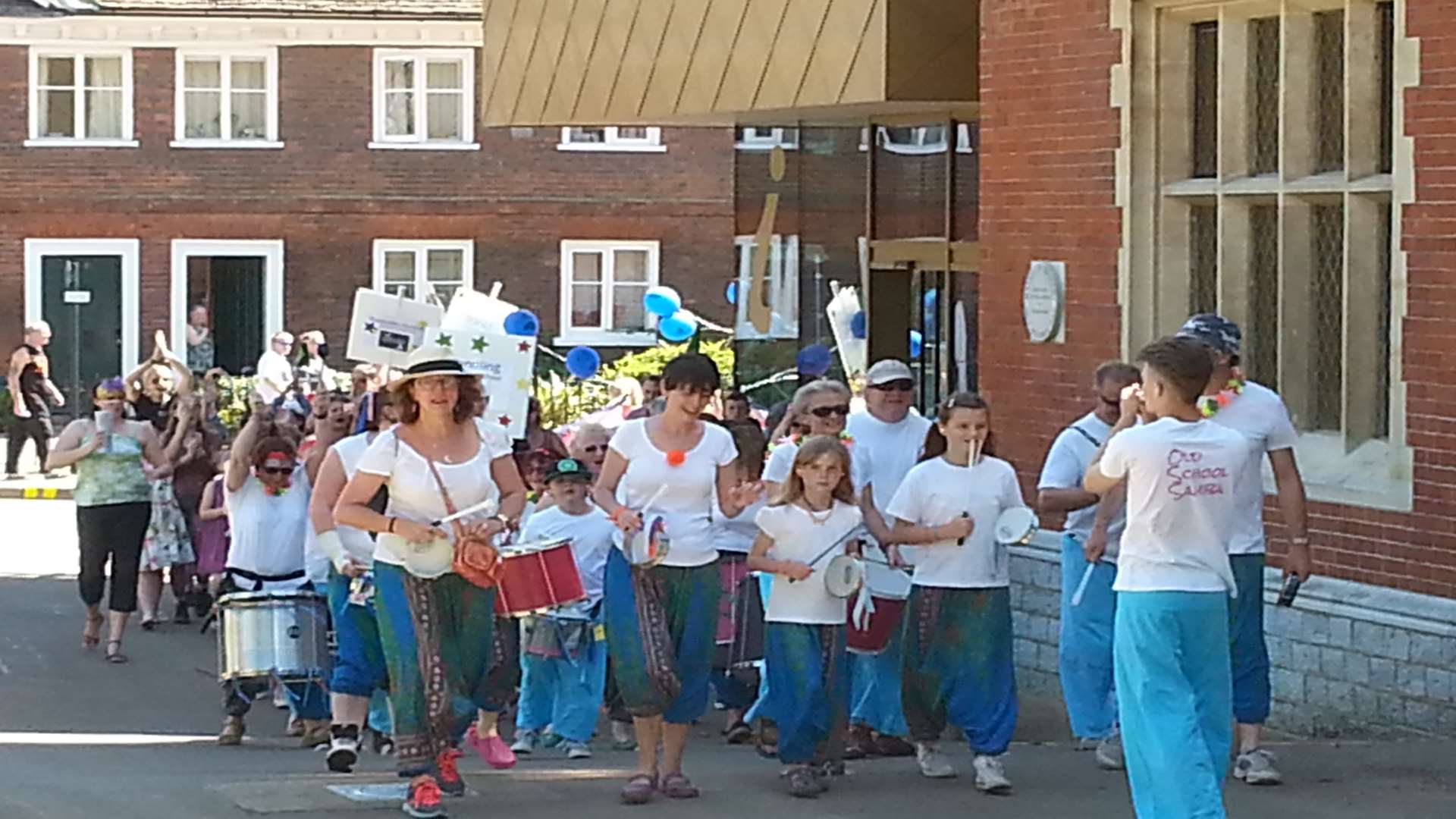 The parade makes its way to Brenchley Gardens