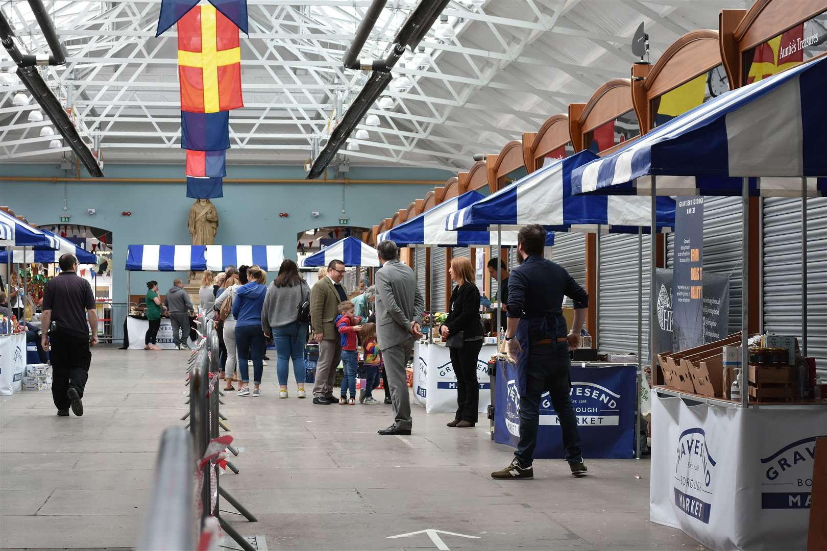 The food market at Gravesend Borough Market