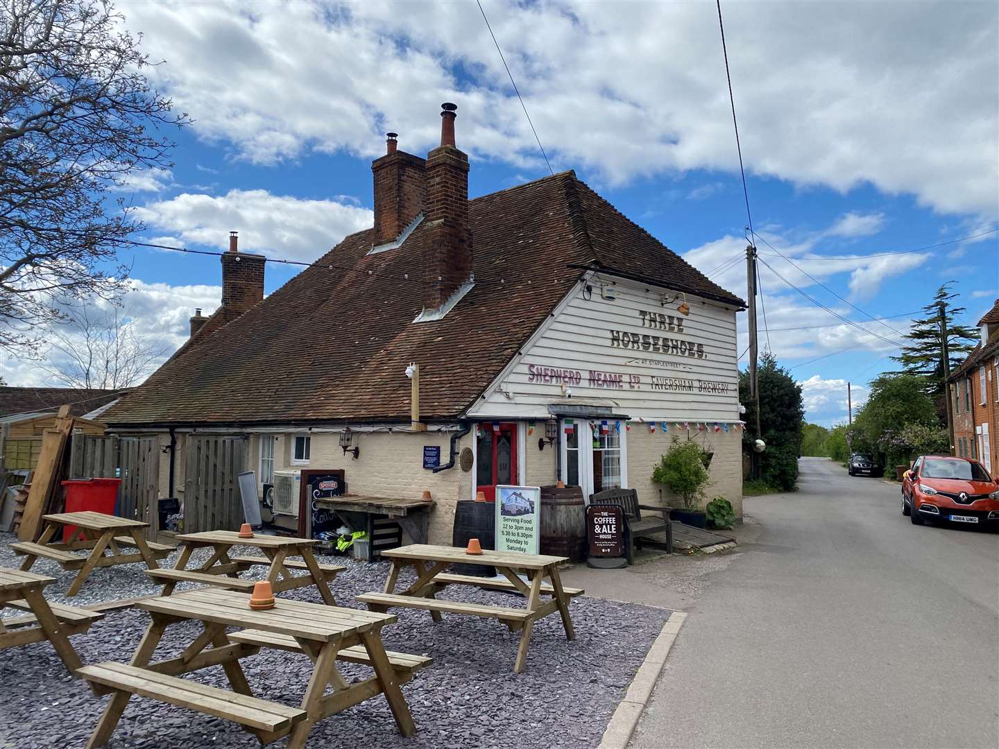 The Three Horseshoes in Hernhill first opened in 1690