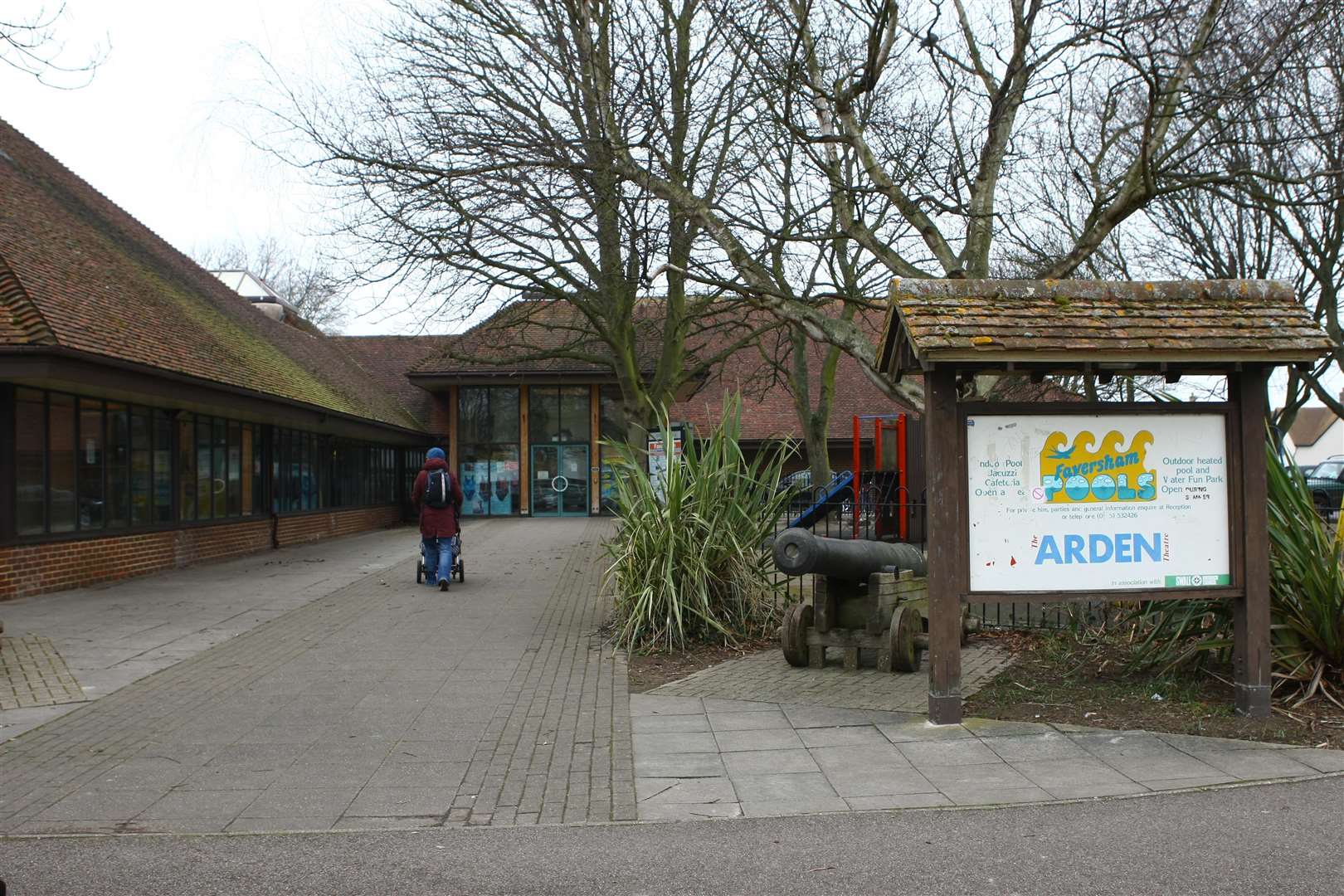 Faversham Swimming Pool