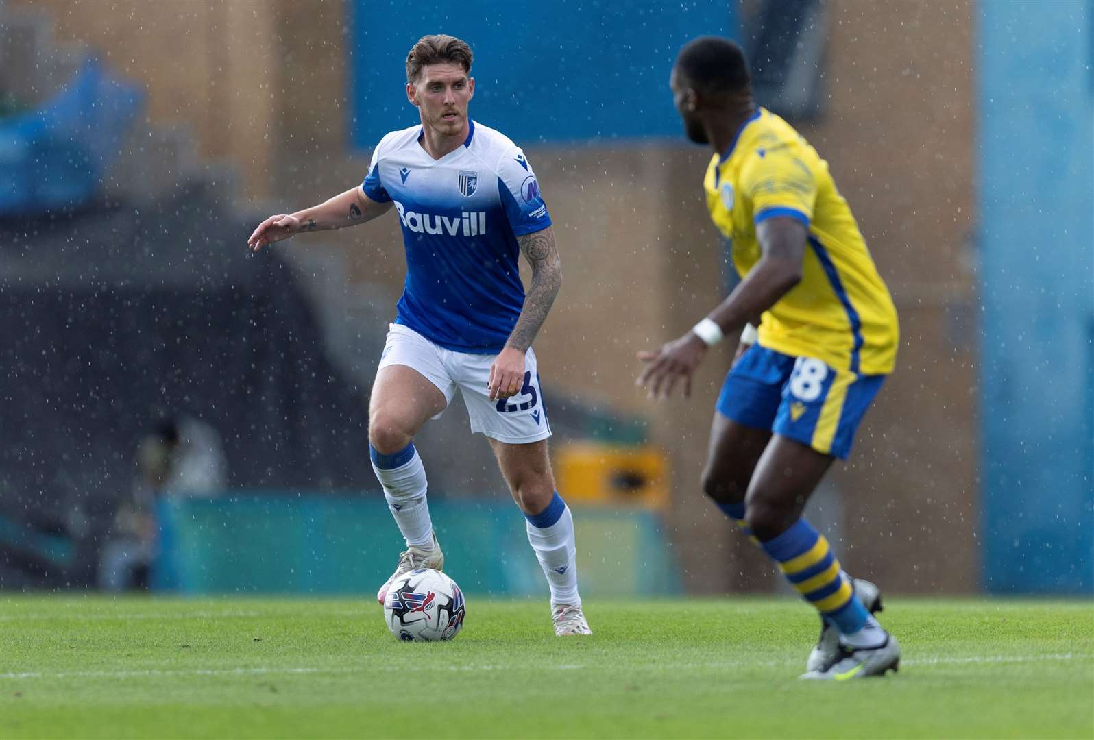 Connor Mahoney makes his debut for Gillingham Picture: @Julian_KPI