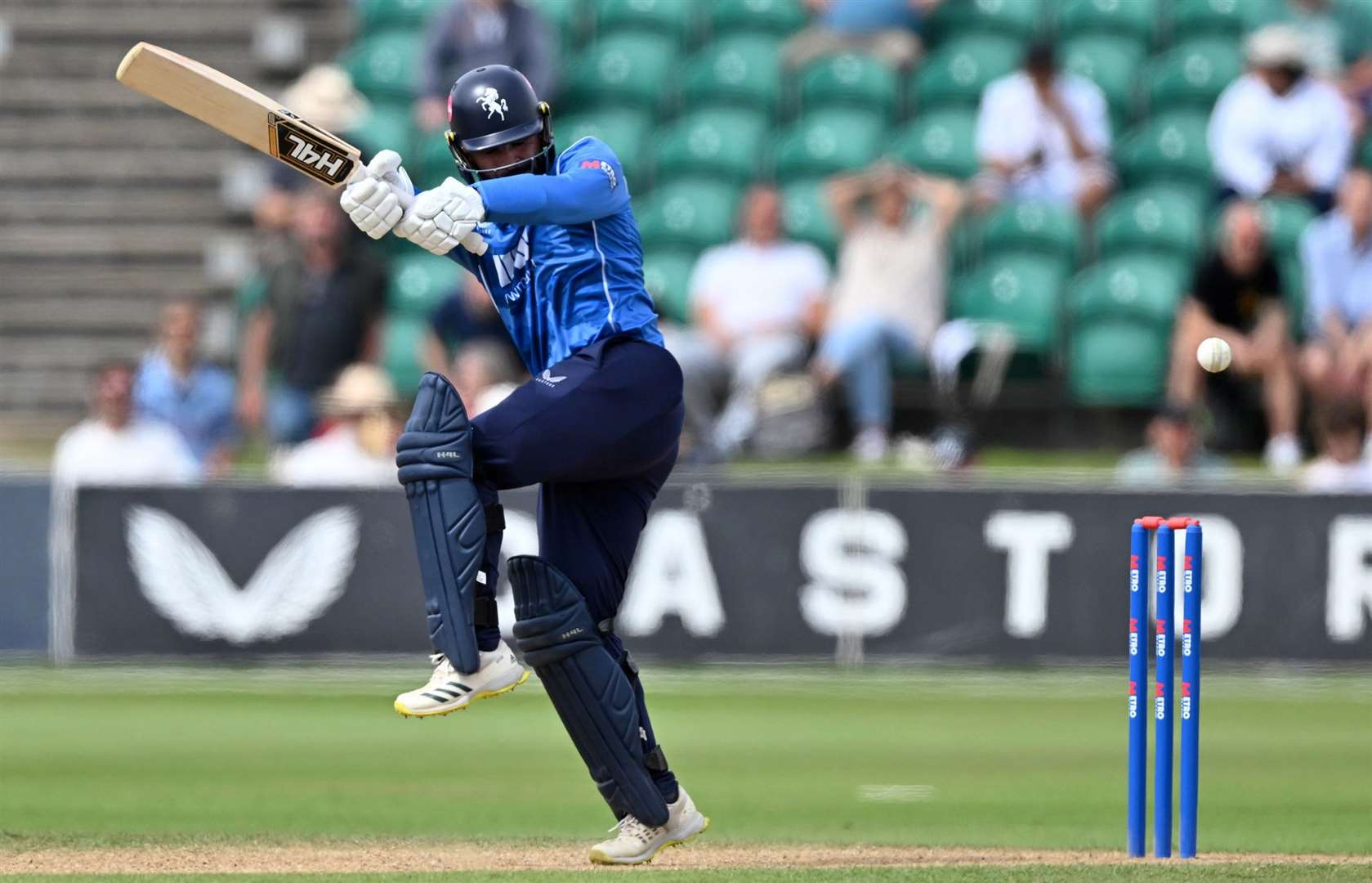 Hamid Qadri - put on 40 for the ninth wicket alongside Matt Parkinson. Picture: Keith Gillard