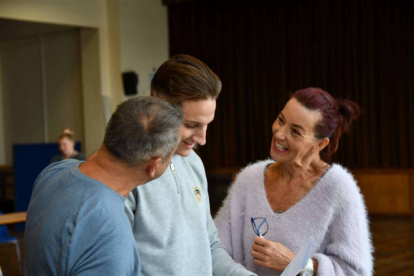 Zac Byskup (Head Boy) collecting his results together with his parents at The Maplesden Noakes School (15273431)