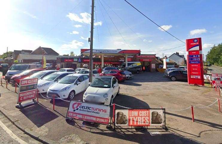 Berengrave Service Station was still open despite the road closure. Picture: Google