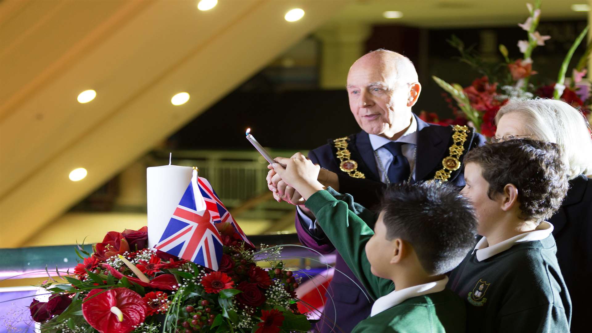 Mayor & Mayoress of Tunbridge Wells with Pupils from St Augstine's RC