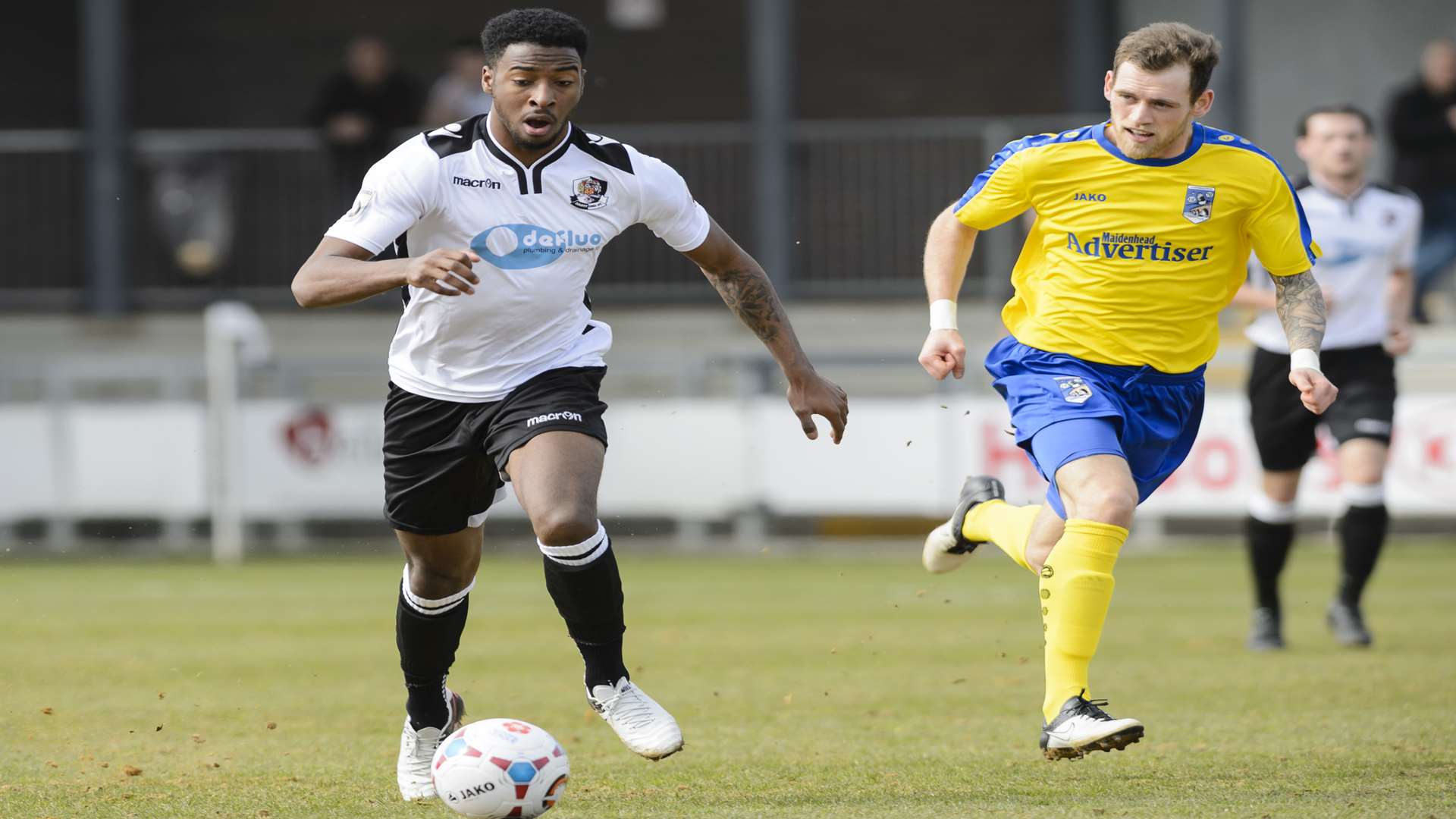 Dartford midfielder Nathan Ferguson drives forward against Maidenhead. Picture: Andy Payton