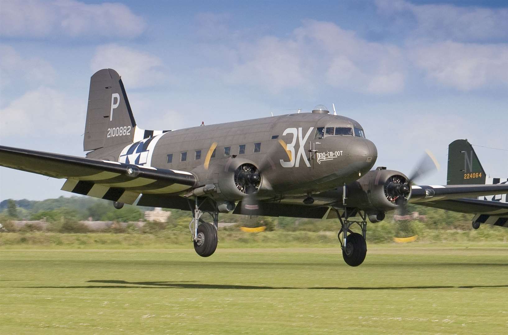 The poppies will be dropped from an original Second World War Dakota (21236071)