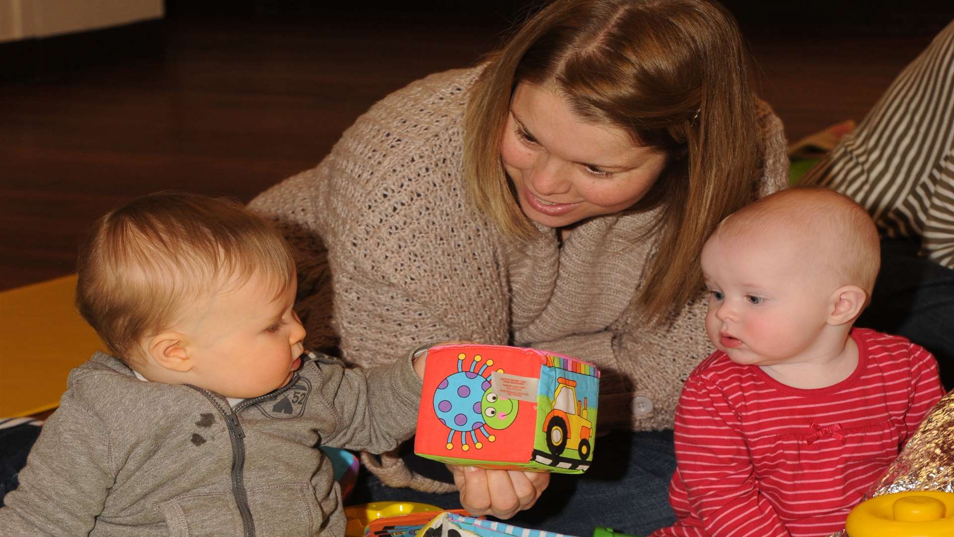 Lindsey George with Reggie and Annabelle at a baby session