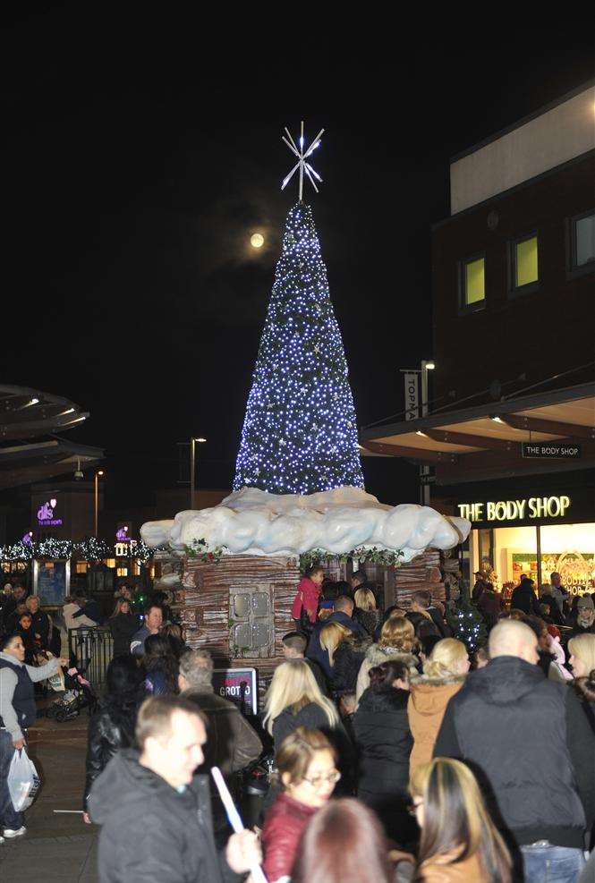 Westwood Cross Christmas lights