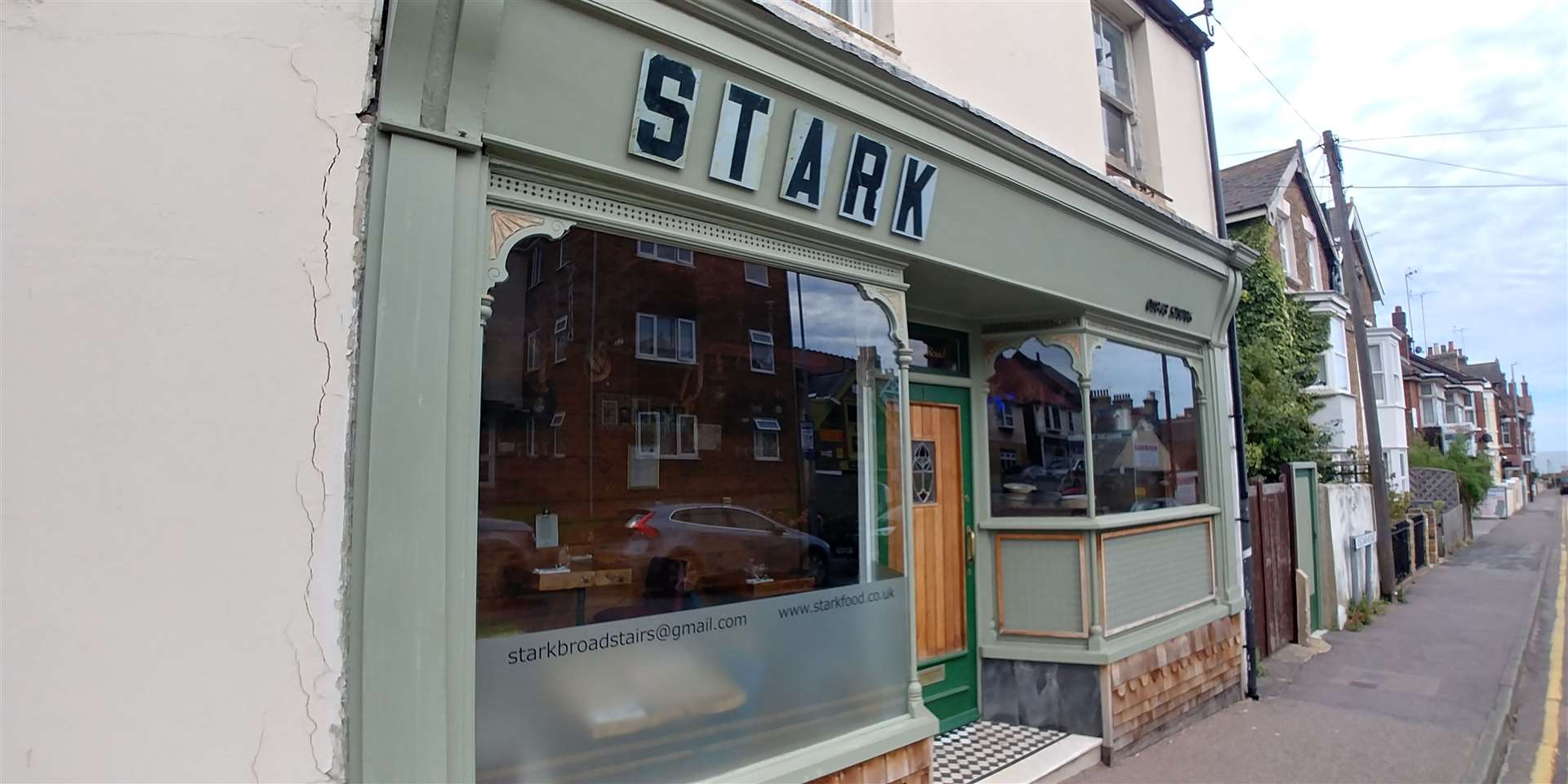 Stark in Broadstairs (18833178)