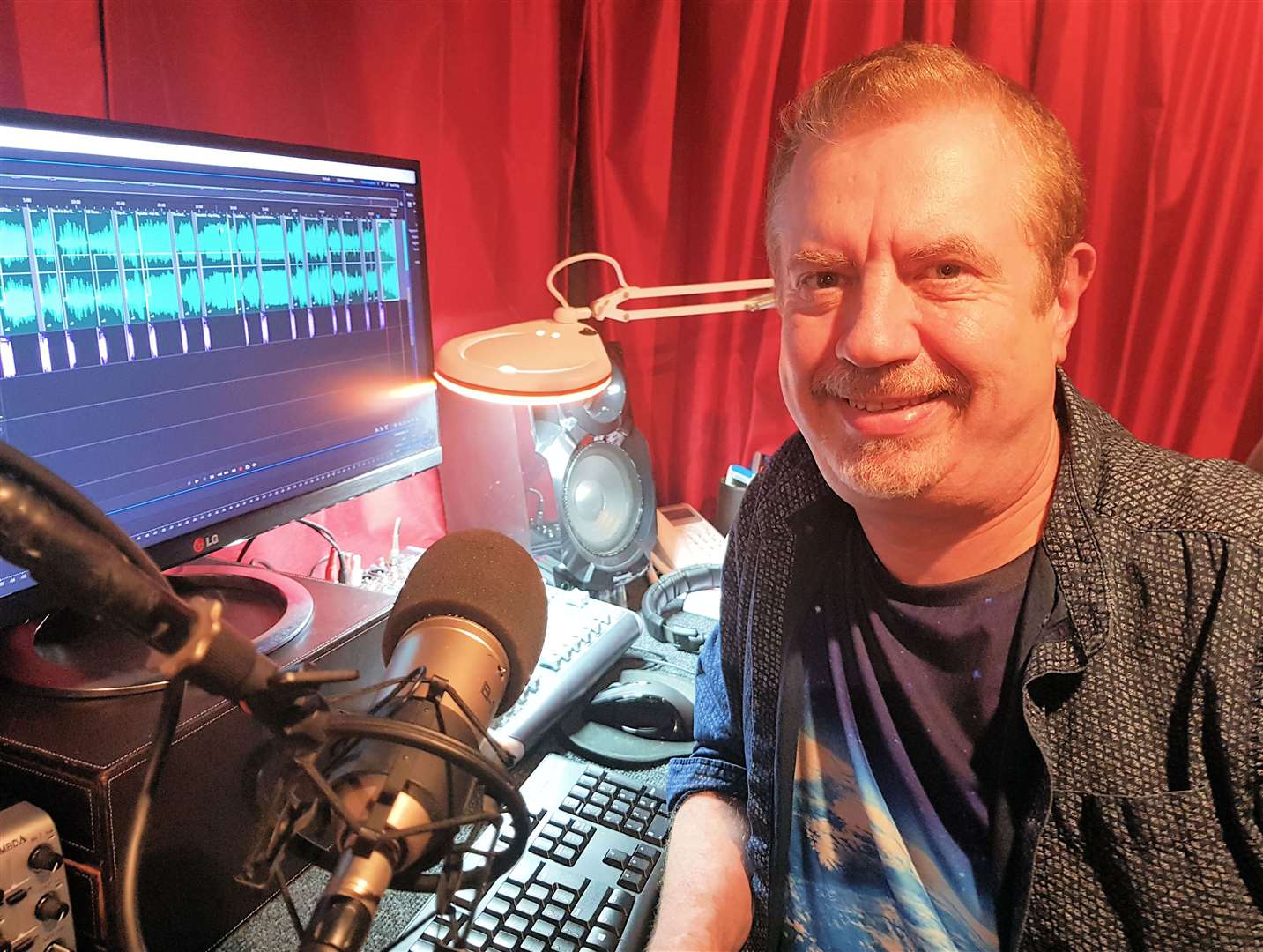 Robin Nixon is a DJ on local radio