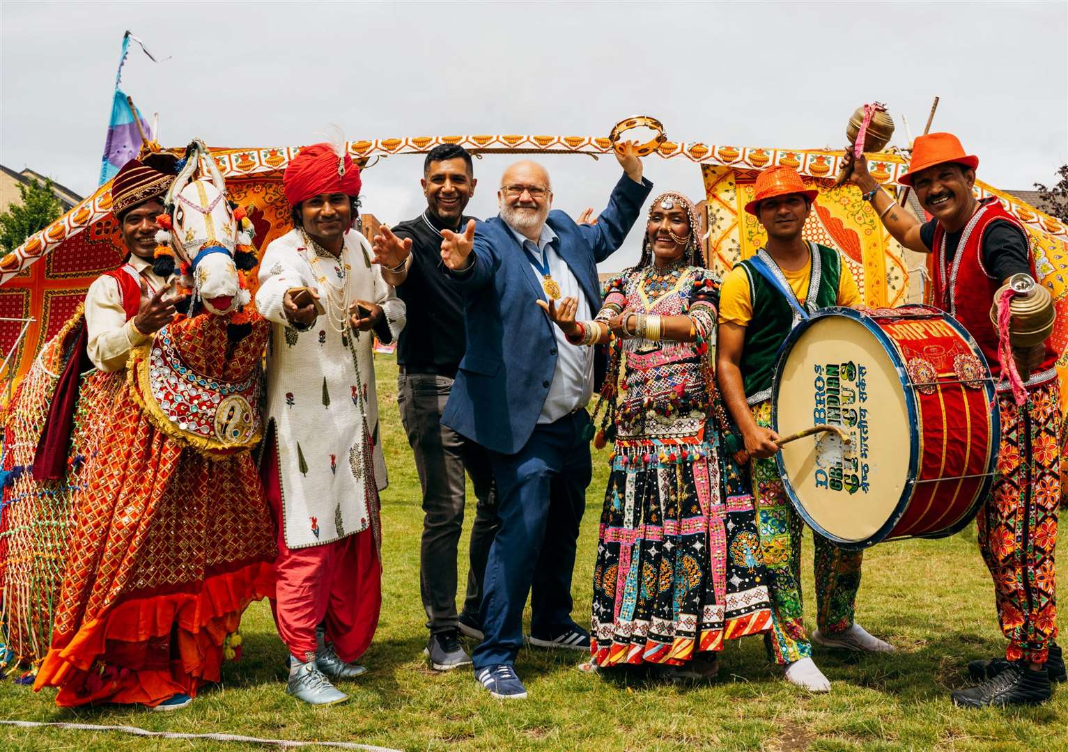 Circus Raj, with Gurvinder Sandher and Cllr Jeremy Kite. Picture: Cohesion Plus