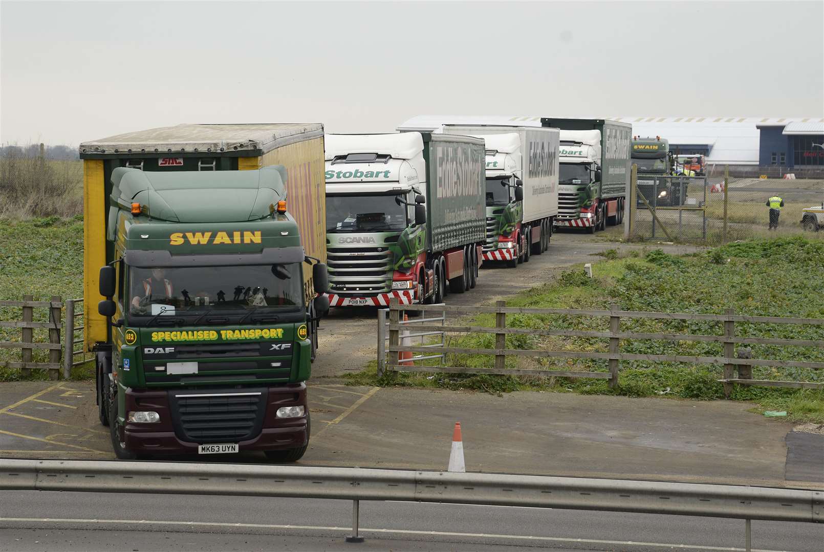 Manston Airport.Lorries lined up and leaving for Dover.Picture: Paul Amos. (7391806)