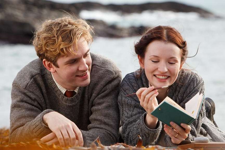 Dan Stevens and Emily Browning