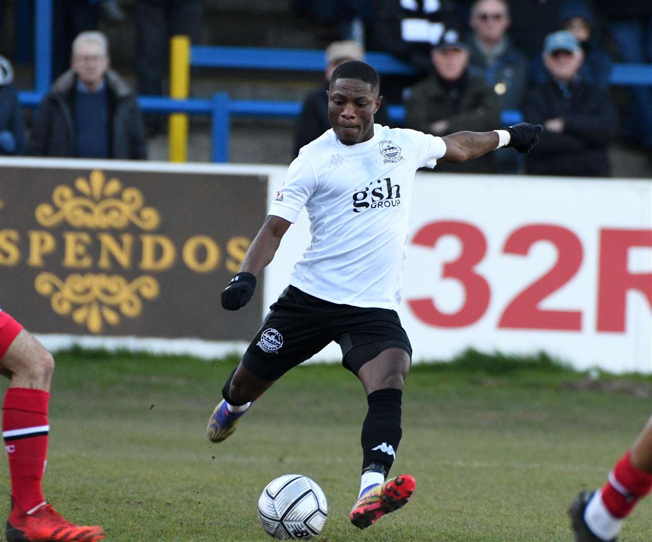 Koby Arthur sends the ball forward. Picture: Barry Goodwin