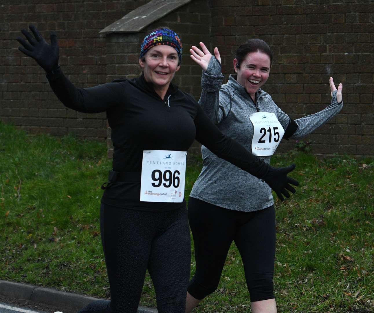 No.996 Justine Kennelly and No. 215 Sarah Doyle. Picture: Barry Goodwin (54454372)