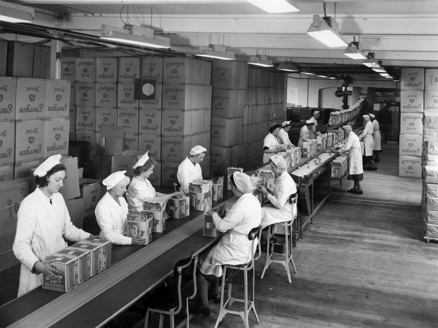 Employment in 1952. Packers at Energen Foods in Birling Road, Ashford, that May. Picture from Steve Salter