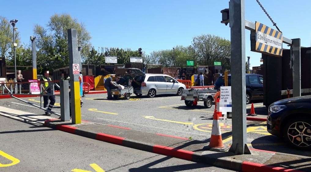 Deal Recycling Centre was operating steadily this morning with minimal queues outside the facility (34733781)