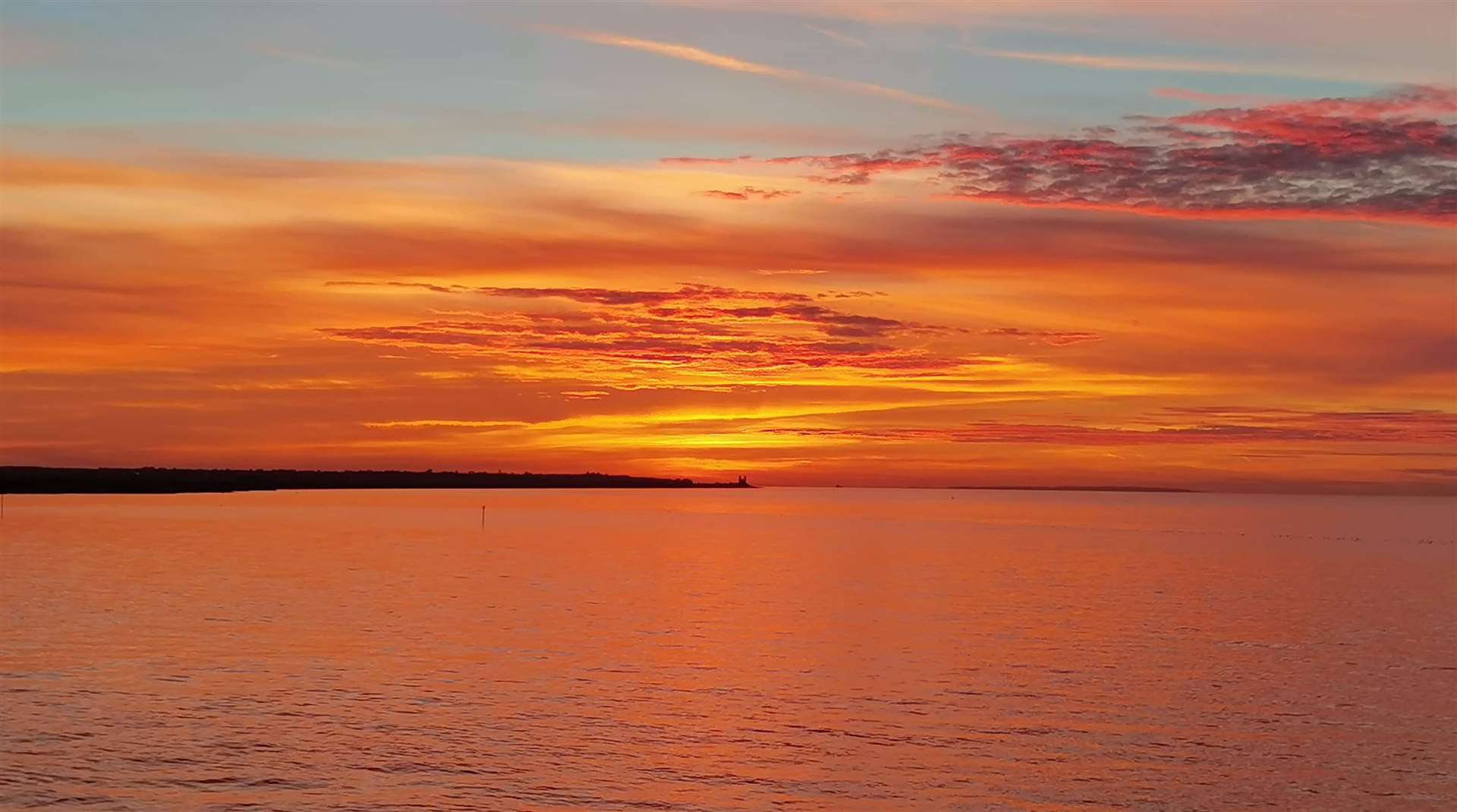 Another beautiful image captured on the Bay in August. Pic: Ian Noble.