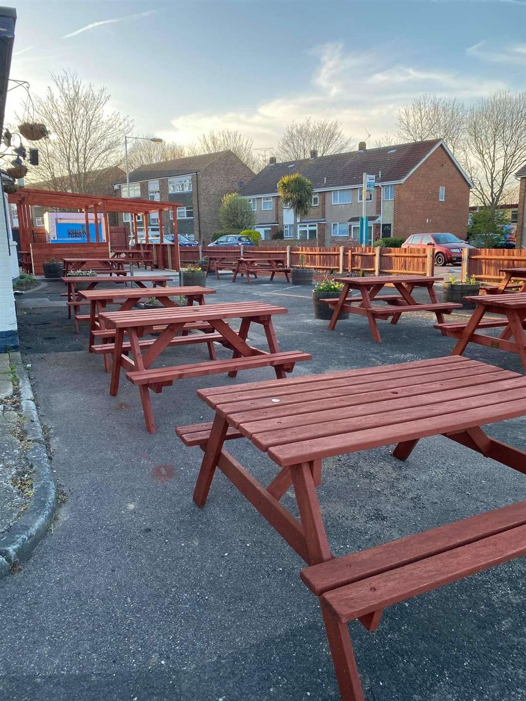 Outside area at Concorde pub in Rainham