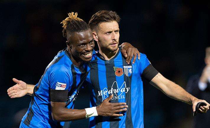 Gills players celebrate at the final whistle. Picture: Ady Kerry