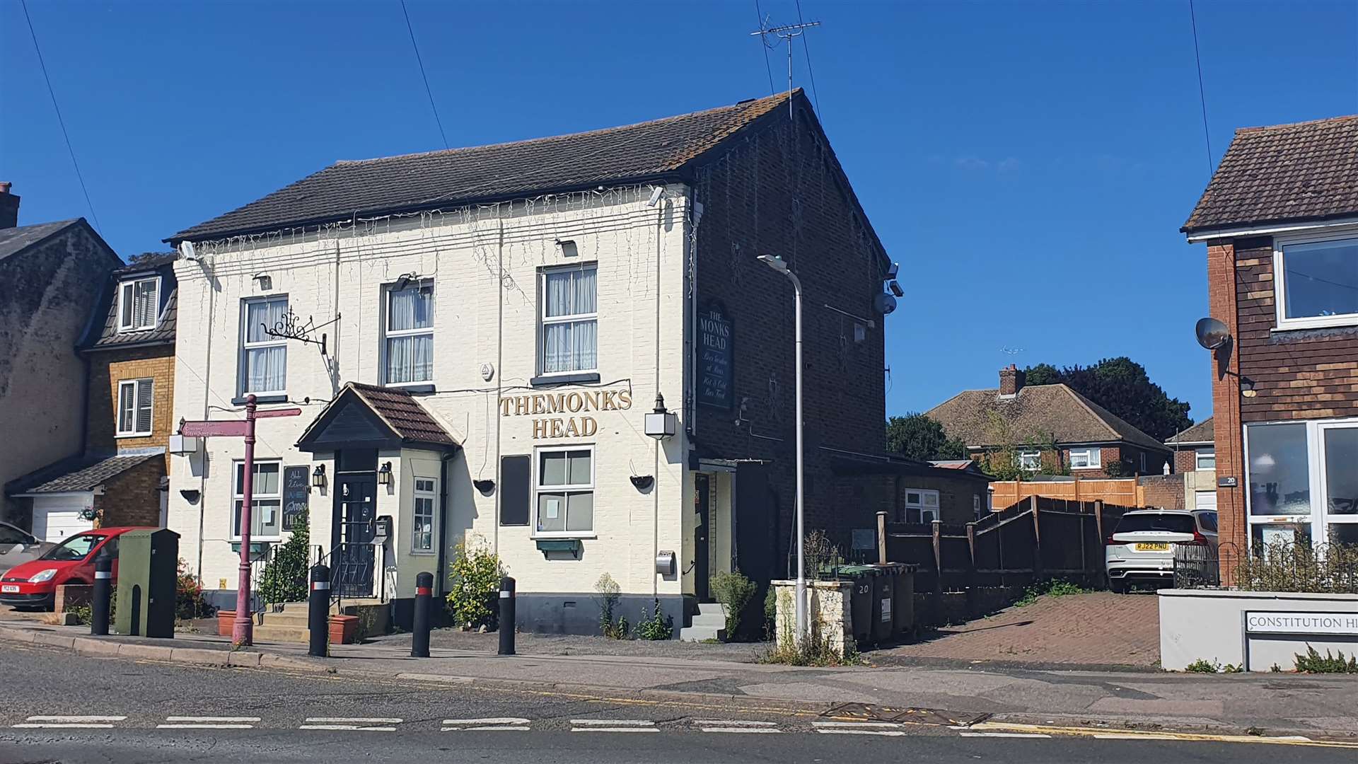 The Monk's Head, closed, August 2022