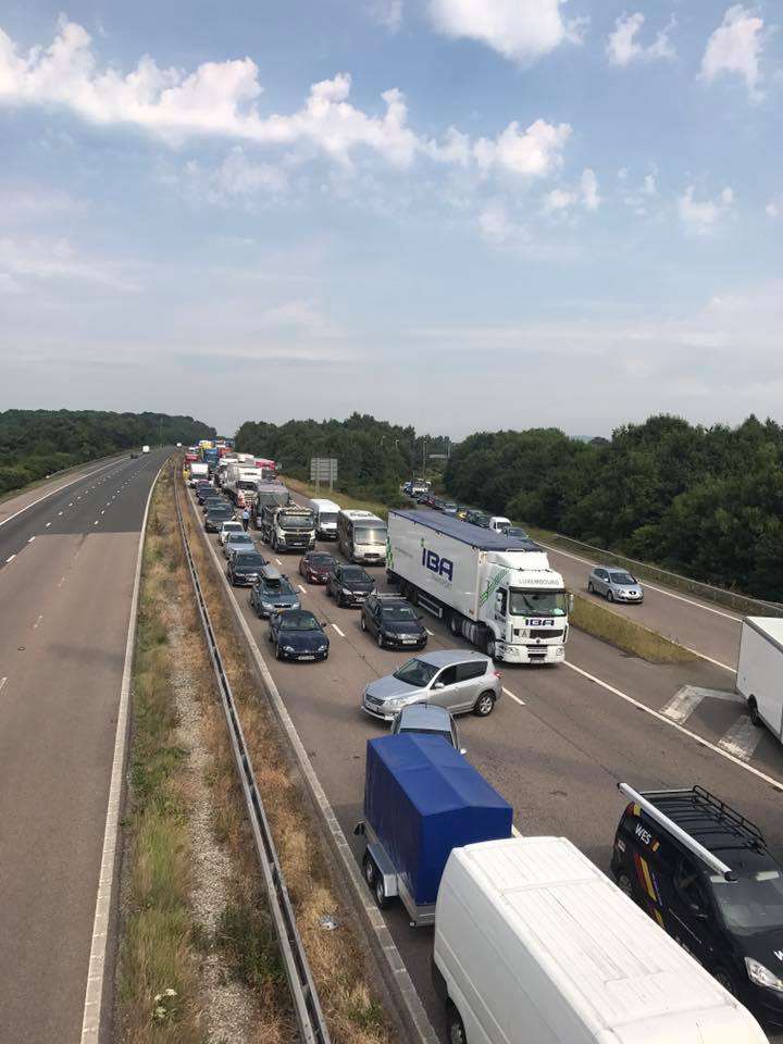 Road delay's along M20 coastbound. Credit: Becca Ashby