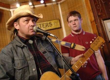 Leads Chris Fulford, as Ronnie, left, and his "son" Bobby, played by Jack O'Connell on set.