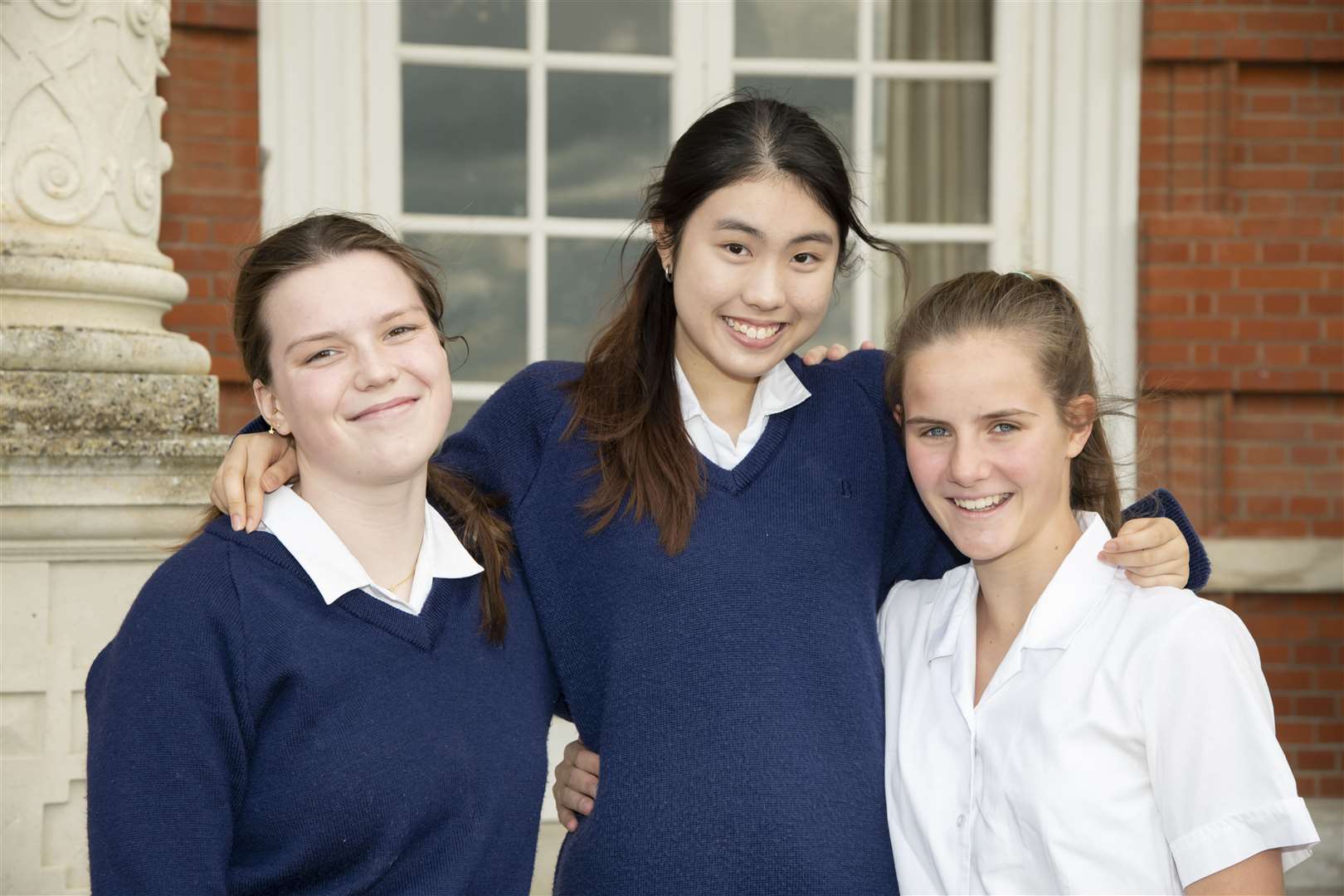 Benenden's all-female GCSE cohort are celbrating impressive results today (15607917)