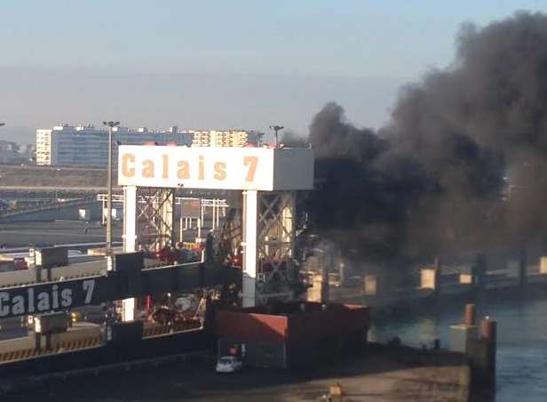 Lorry drivers will blockade the Port of Calais today