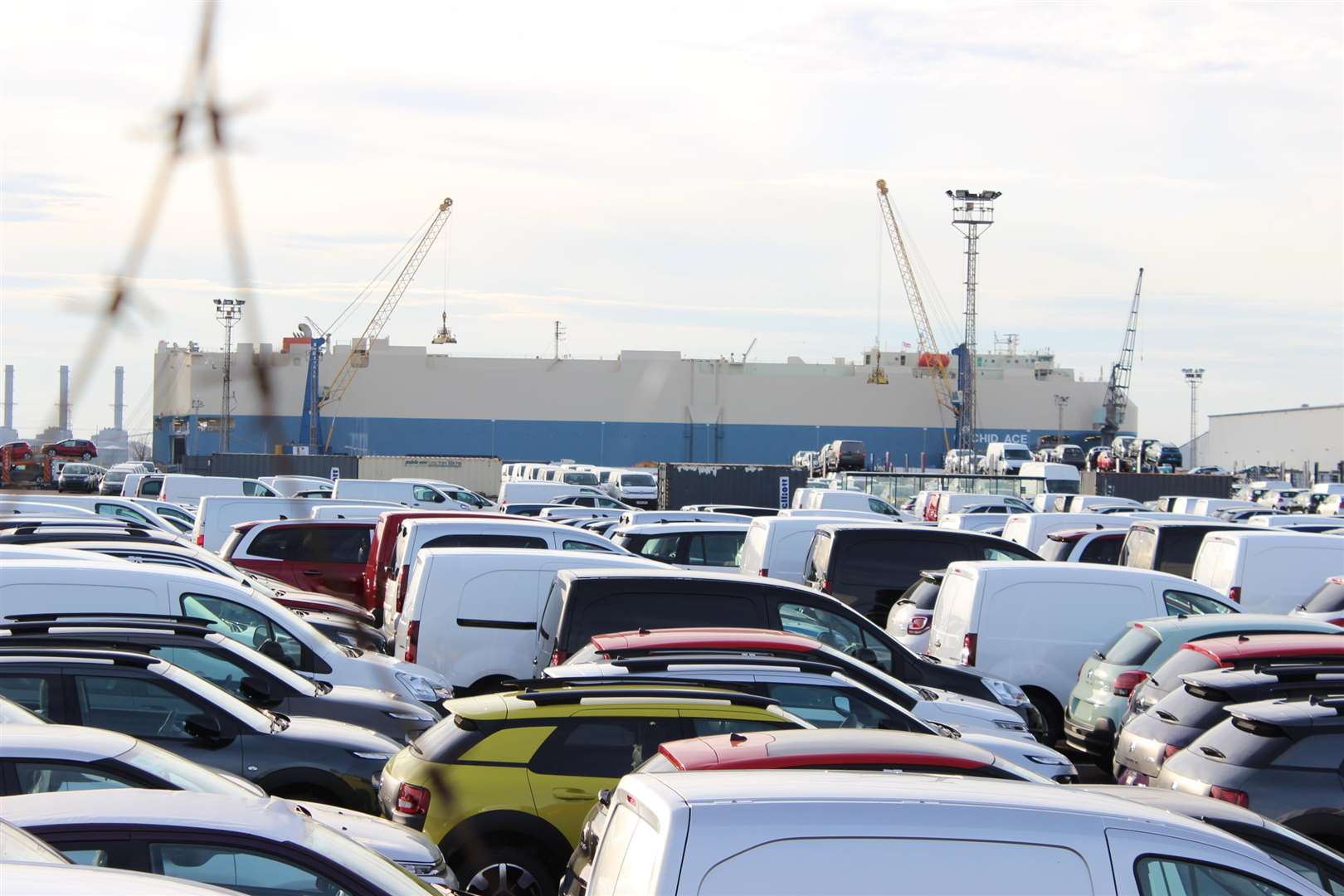 Car ship and its cargo at Sheerness Docks (7577928)