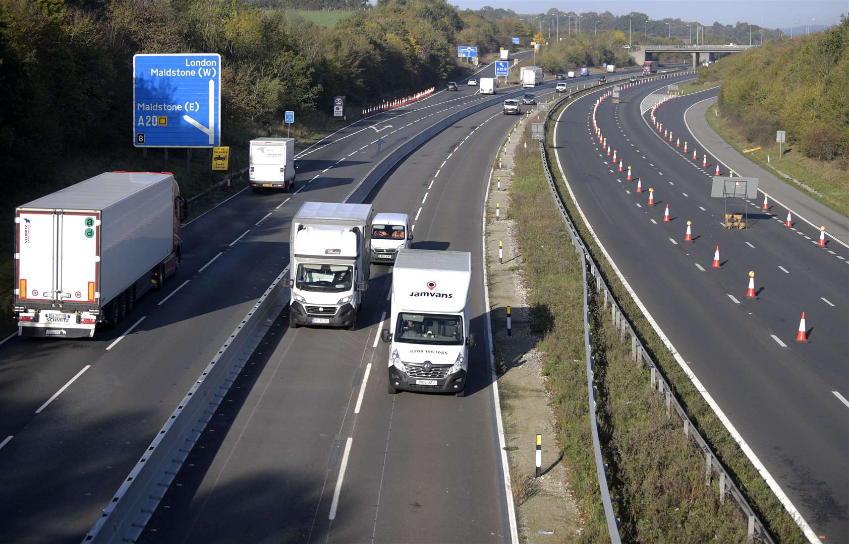 The government is bringing Operation Brock back on the M20 between Junctions 8 and 9