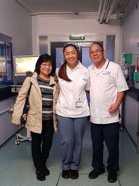 Zoe Montellano with dad Mannie and mum Josefina