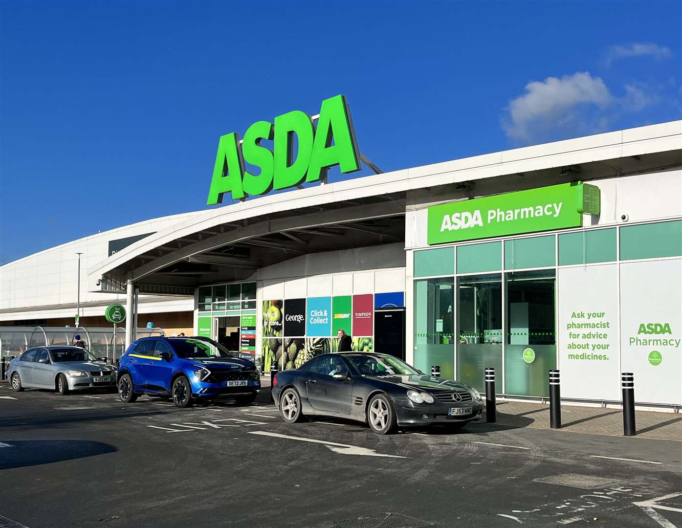 Asda Greenhithe Superstore in Crossways Boulevard, Dartford