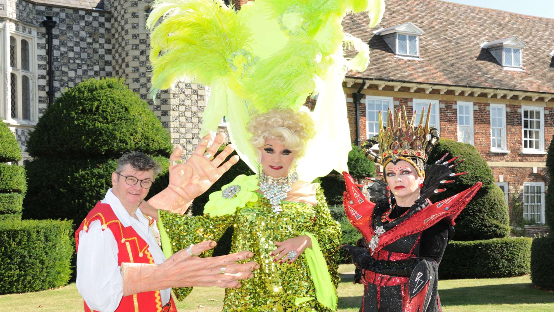 Joe Pasquale, Ceri Dupree and Rachel Stanley will star in the Orchard Theatre's panto