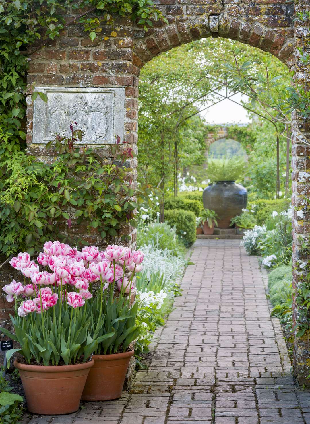 The White Garden at Sissinghurst Castle Garden