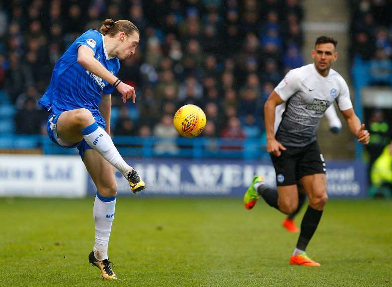 Tom Eaves in action for the Gills Picture: Andy Jones