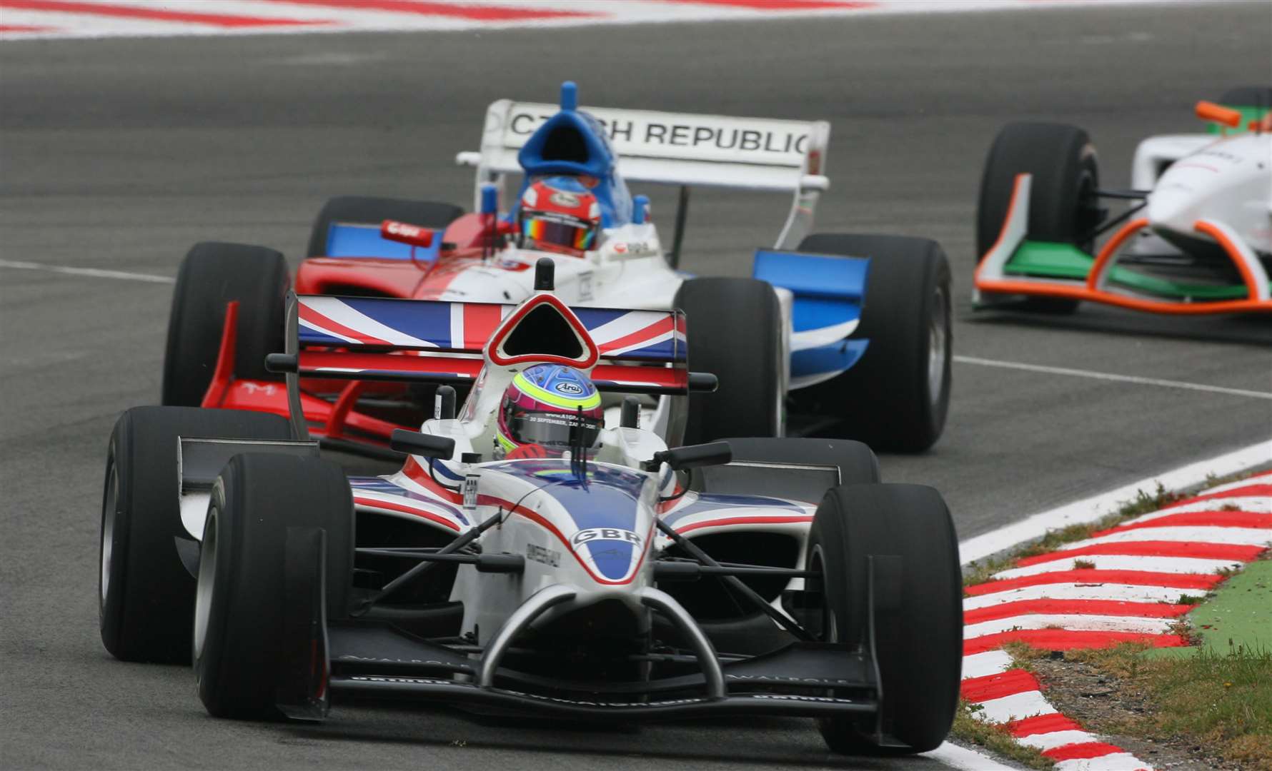 Former DTM star Oliver Jarvis drove for Team GB in the Friday practice session at Brands in 2007