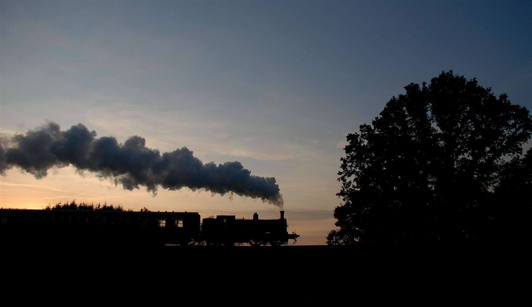 The Spa Valley Railway's High Weald Belle