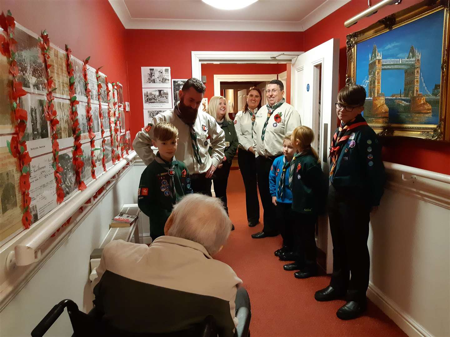 RAF veteran Bob Frost meets 1st Deal Scouts (5344662)